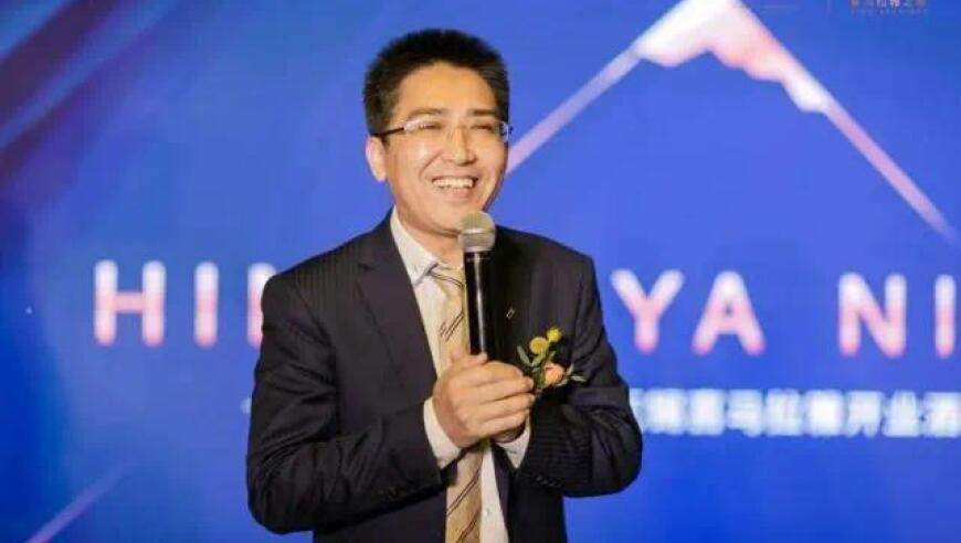 田曦薇小猫敬礼,2025管家婆资料大全香港王中王,创造力策略实施推广_标配版V10.16